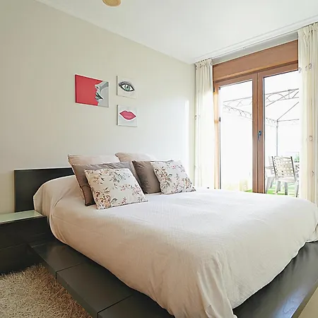 Galihost - Cesteiros アパート